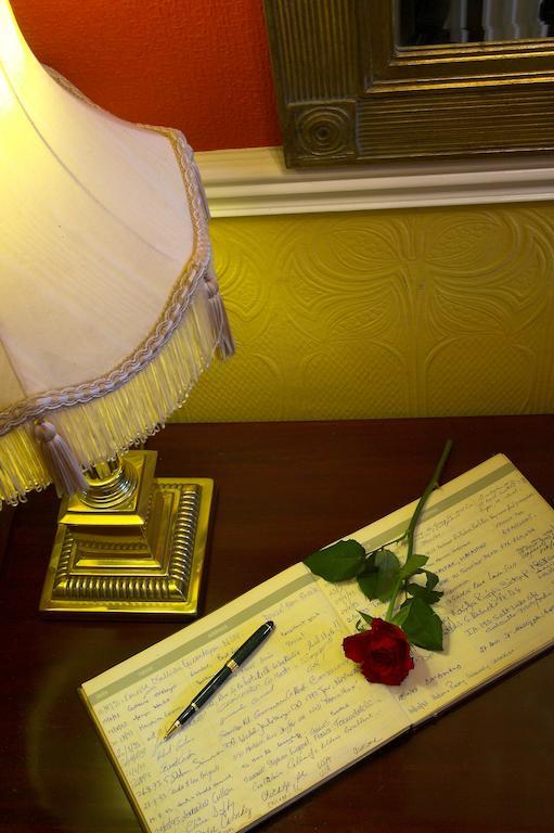 The Redbank Guesthouse Скеррис Экстерьер фото